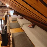 Alpstuga Isokelo Log Salla