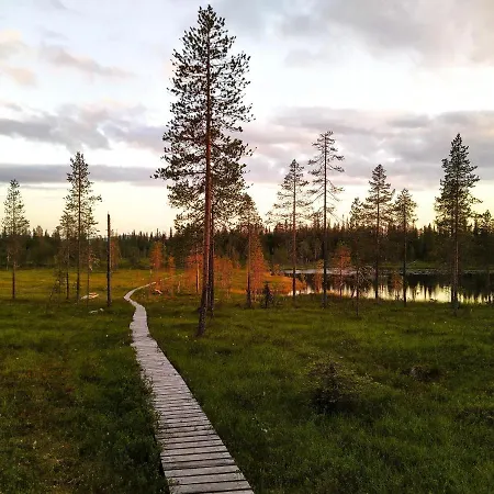 Isokelo Log Salla