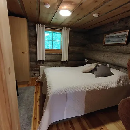 Chalet Isokelo Log *
