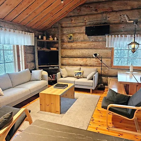 Isokelo Log Alpstuga Salla