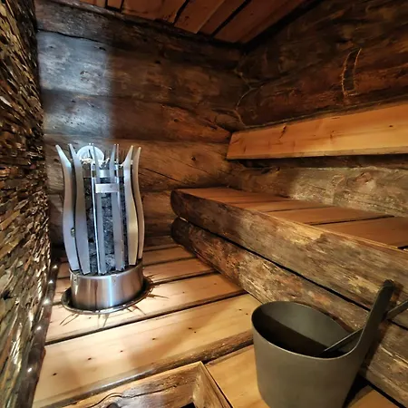 Isokelo Log