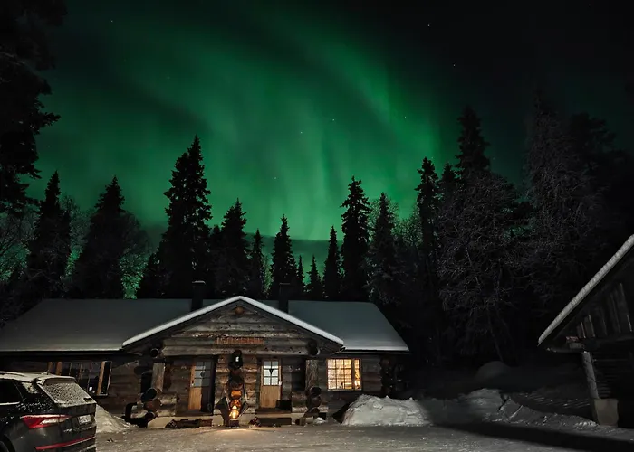 Isokelo Log Alpstuga *